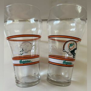Beverage Glasses Dolphins NFL Football fan drinkware 16 oz glasses set 2 glasses